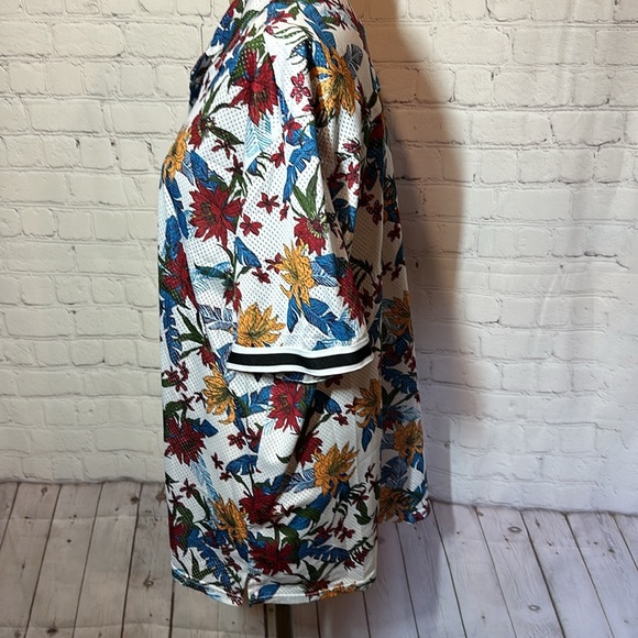 Original Use Multicolor Floral Mesh Top XL - Picture 3 of 4